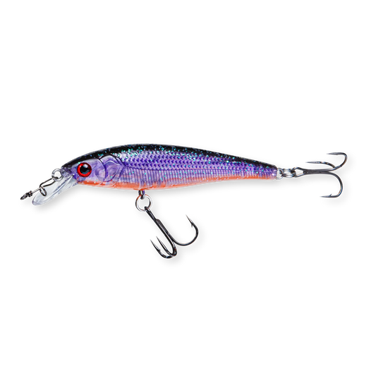 Beastly Minnow Finesse June Bug Shiner är ett jerkbait som reflekterar ljus och fångar uppmärksamhet dygnet runt.
